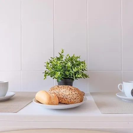 Apartamento San With Private Parking