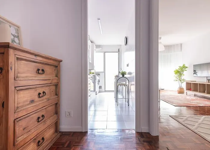 San With Private Parking Apartment *