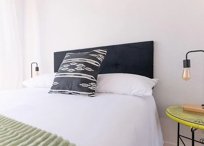 San With Private Parking Apartment Santander